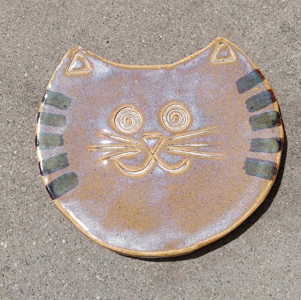 Hand Thrown Studio Art Pottery Cat Bowl Dish Kitty Trinket Dish Signed